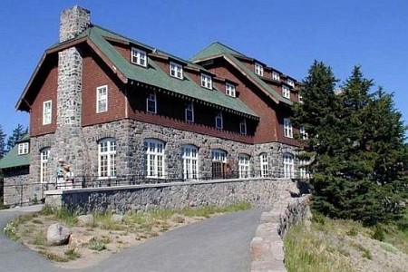 Crater Lake Lodge today