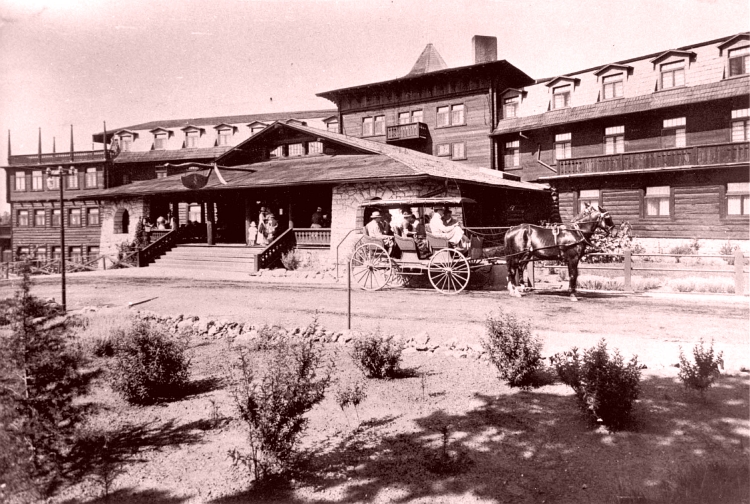 historic image of el tovar