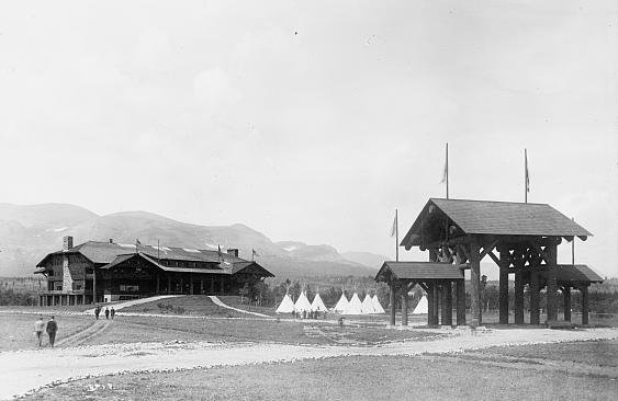 1913 glacier park lodge