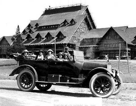 early guests at the old faithful inn